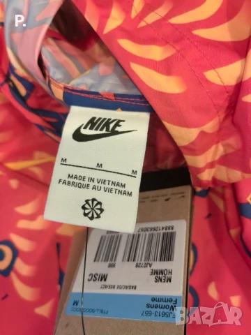 Спортно дамско горнище Nike Fcb , снимка 2 - Якета - 50600274