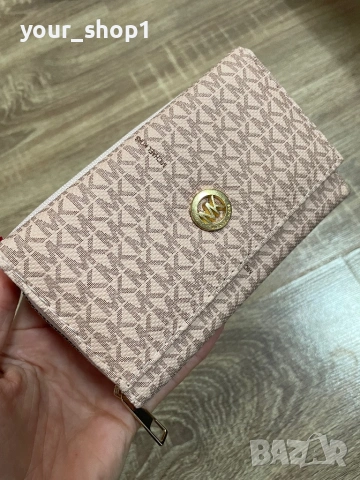 Дамско портмоне / портфейл Michael Kors 