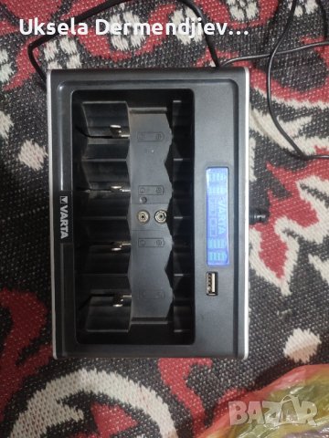 Зарядно устройство Varta LCD , снимка 2 - Ремонти на баня - 43319484