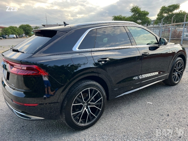 Audi Q8 55 TFSI, 340к.с, 360* , Обдухване, Панорама, Дистроник, снимка 2 - Автомобили и джипове - 51542387