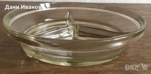 Стъклена дълбока чиния с 3 отделения, снимка 4 - Чинии - 28417885