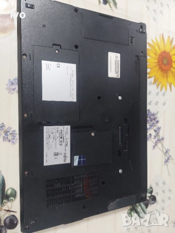 лаптоп FUJITSU, снимка 5 - Лаптопи за дома - 51970989