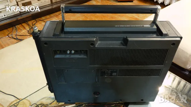 SONY CF-950S, снимка 10 - Радиокасетофони, транзистори - 47792765