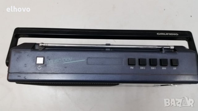 Радио Grundig music boy 165a/2, снимка 3 - Радиокасетофони, транзистори - 26503396