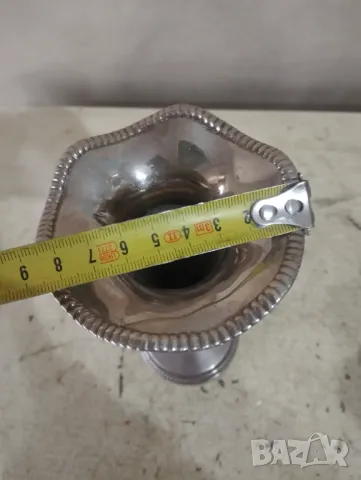 Метална вазичка, снимка 3 - Вази - 48610579