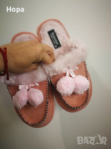 Дамски домашни чехли. Налични цветове 