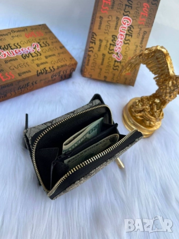 портмонета в кутя guess, снимка 2 - Портфейли, портмонета - 51457614