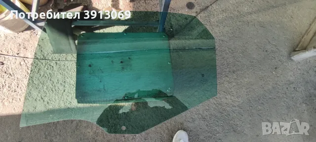 Продавам задно ляво стъкло за Фиат 500 Л 2013г 