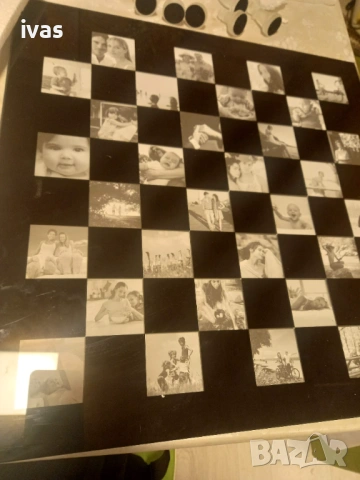 Стъклен шах с фото борд, снимка 3 - Шах и табла - 53140080