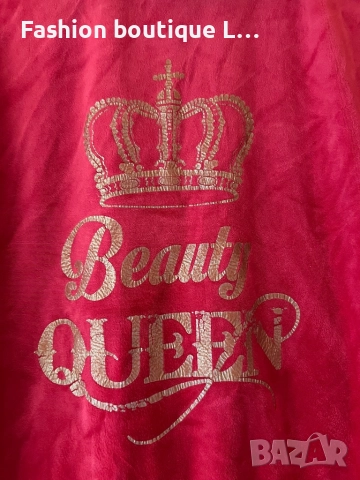 Червен плюшен суитшърт с качулка и надпис на гърба Beauty Queen с джобове М размер на The spirit ❤️, снимка 7 - Суичъри - 52210620