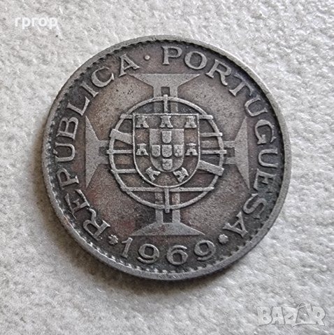 Монета. Ангола. 10 долара. 1969 година., снимка 4 - Нумизматика и бонистика - 40774214