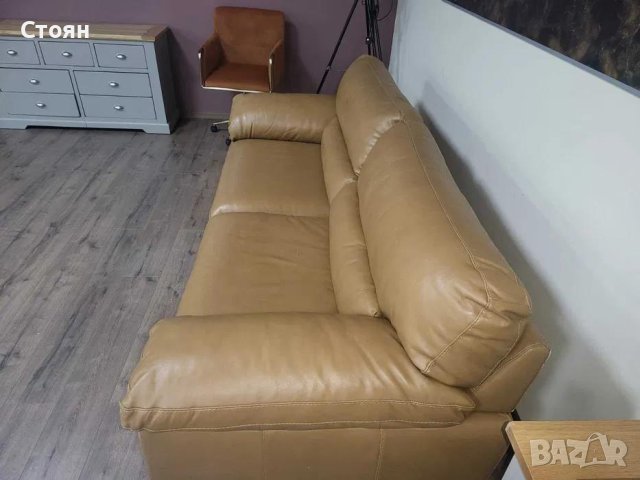Светло кафяв кожен диван тройка, снимка 2 - Дивани и мека мебел - 43285723