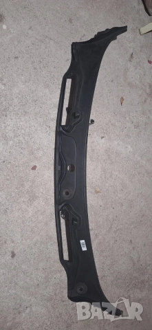 Кора/пластмаса под предното стъкло за БМВ е90/е91