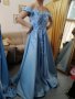 Бална синя рокля с 3Д цветя, снимка 1