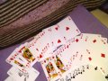 Royal Playing Cards STR-карти  за игра нови пластик  в метална кутия, снимка 4