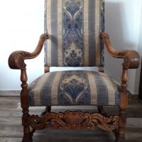 Стол кресло с дърворезба антика , снимка 1 - Столове за офис - 27574199