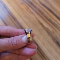 Златен пръстен, снимка 3 - Пръстени - 43254378