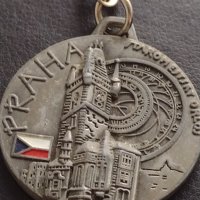 Ключодържател сувенир от Прага Чехия много красив стилен дизайн 42370, снимка 3 - Други - 43657370