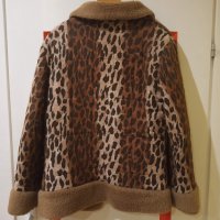 Тигрово палтенце, снимка 1 - Палта, манта - 27956770