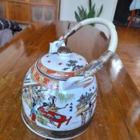 Стар порцеланов чайник, снимка 4 - Антикварни и старинни предмети - 40874284