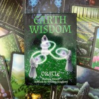Earth Wisdom Oracle - оракул карти , снимка 4 - Други игри - 37404602