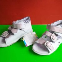 Английски детски сандали естествена кожа , снимка 2 - Детски сандали и чехли - 36990218