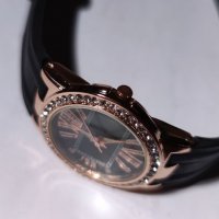 Дамски луксозен часовник тип "Ulysse Nardin", снимка 6 - Дамски - 37047629