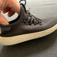 Adidas Pharrell Williams 34, снимка 2 - Детски обувки - 28296457