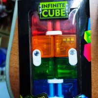 Антистрес фигура - светещ безкраен куб, снимка 4 - Образователни игри - 33330100