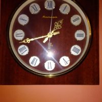 Ретро стенен часовник "ЯНТАРЬ", снимка 1 - Антикварни и старинни предмети - 32935021
