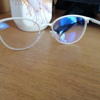 Страхотни очила , снимка 3 - Слънчеви и диоптрични очила - 38061901
