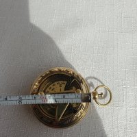 Бронзов компас с слънчев часовник , снимка 6 - Романтични подаръци - 43051919