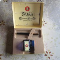 Уникална писалка Пеликан в кутия , снимка 2 - Колекции - 33000840