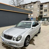 Mercedes E320, снимка 1 - Автомобили и джипове - 44099618