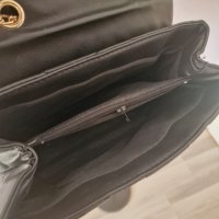 Нова кожена черна чанта - 25,00лв., снимка 6 - Чанти - 43146957