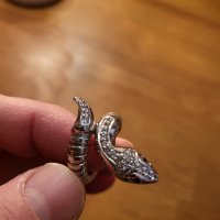 Сребърен пръстен с увита змия - уникален модел с камъни по него, снимка 2 - Пръстени - 39689177