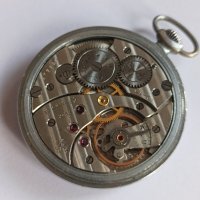 Джобен часовник Молния на 71 години, снимка 2 - Антикварни и старинни предмети - 43886140