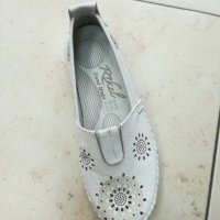 Дамски спортни обувки, снимка 3 - Дамски ежедневни обувки - 28566239
