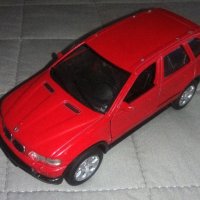 Метална количка BMW X5 - Welly 1/32, снимка 1 - Колекции - 38281674