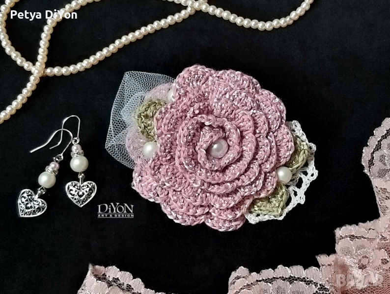 Дамски бижута комплект обеци и брошка - шнола в розово, снимка 1