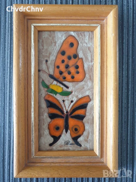 Малка авторска керамична картина с емайл/пеперуди/дървена рамка 20х12см, снимка 1