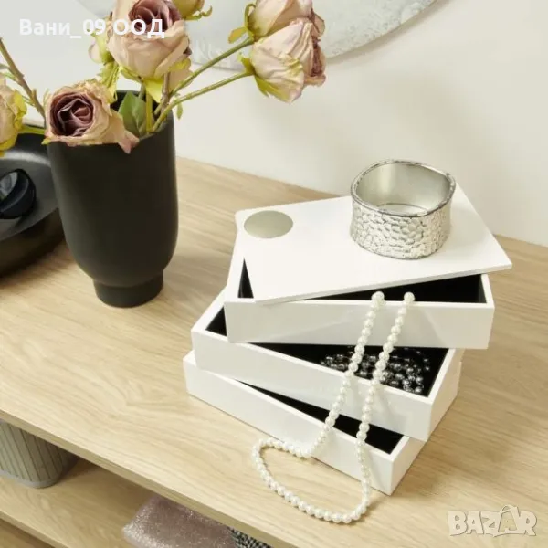 Кутия за бижута с модерен дизайн, снимка 1