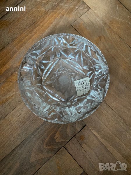 продавам различни  пепелници  от  кристал  внос , снимка 1