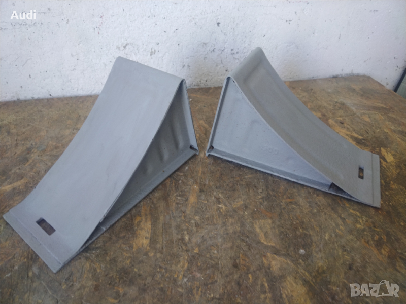 Продавам 2 броя метални клинове ками за камиони, ремаркета, автобуси, земеделска, тежко и едро габар, снимка 1