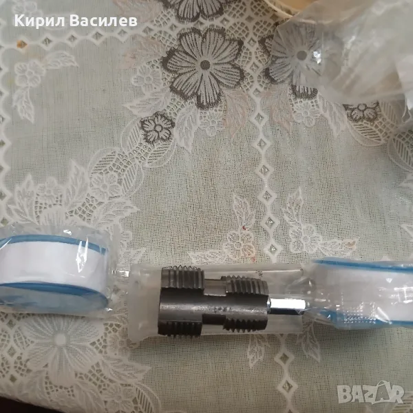 Продавам двоен резбомер Ф20/25, снимка 1