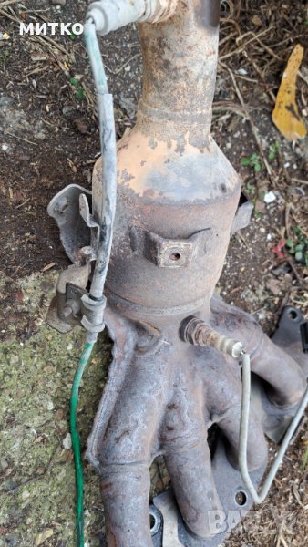 Изпускатенен колектор с катализатор, снимка 1