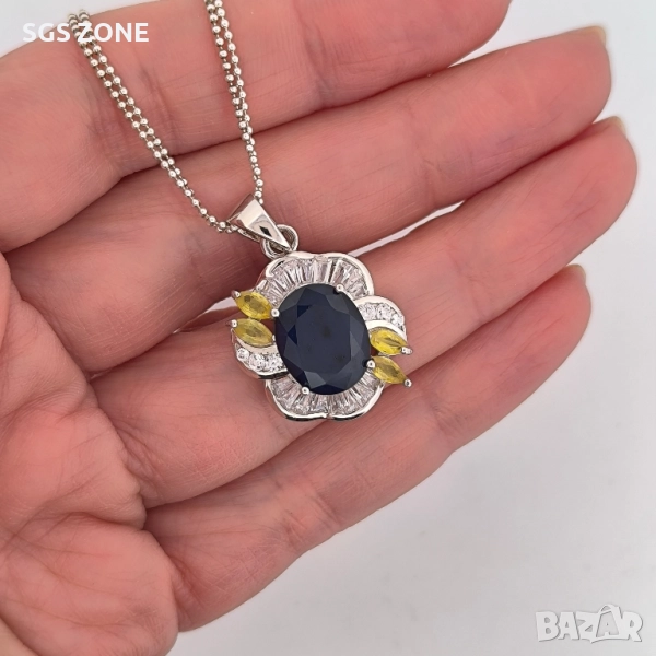 СРЕБЪРЕН ВИСУЛКА С ЦЕНТРАЛЕН СИН САПФИР И ЖЪЛТИ САПФИРИ, снимка 1