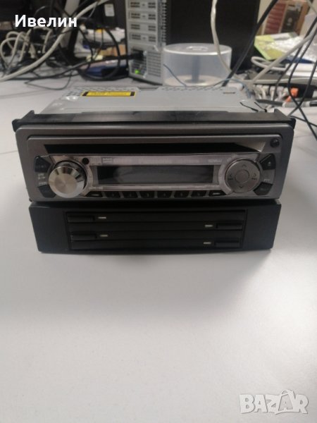 CD Player Panasonic CQ-C1301N със CD holder, снимка 1