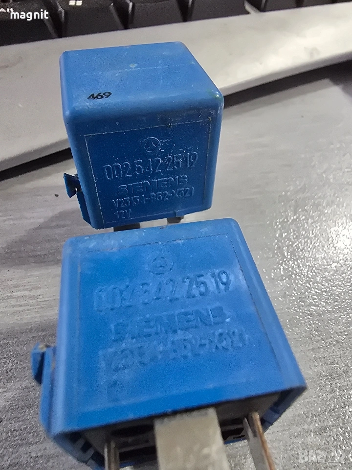 0025422519 / V23134B52X321 РЕЛЕ MERCEDES , снимка 1