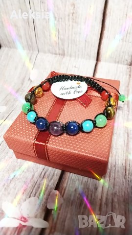 Ръчна изработка плетена гривна седем чакри 7 естествен камък , снимка 5 - Гривни - 39388786